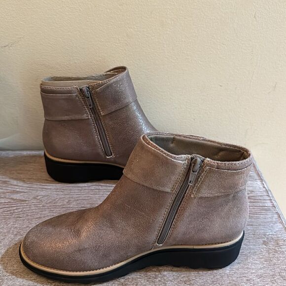 Clarks Sharon Salon Boots- Pewter Metallic- Size 7 M- NIB - Picture 5 of 10